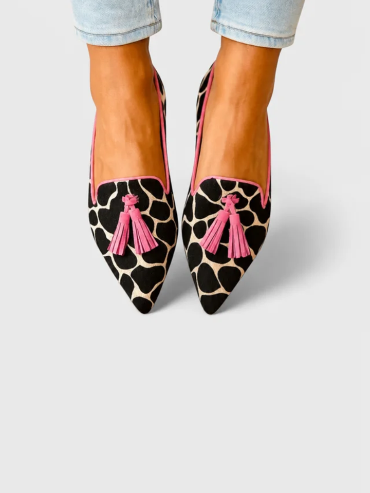 Dhreika | Smart Fit Loafers