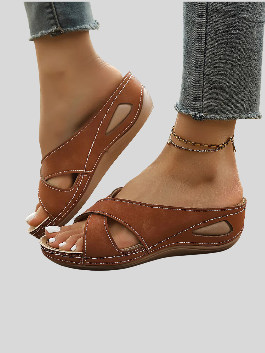 Judith™ | Orthopedic Sandals