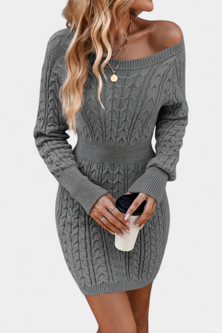 Valérie Twisted Knit Fitted Dress with Round Neck