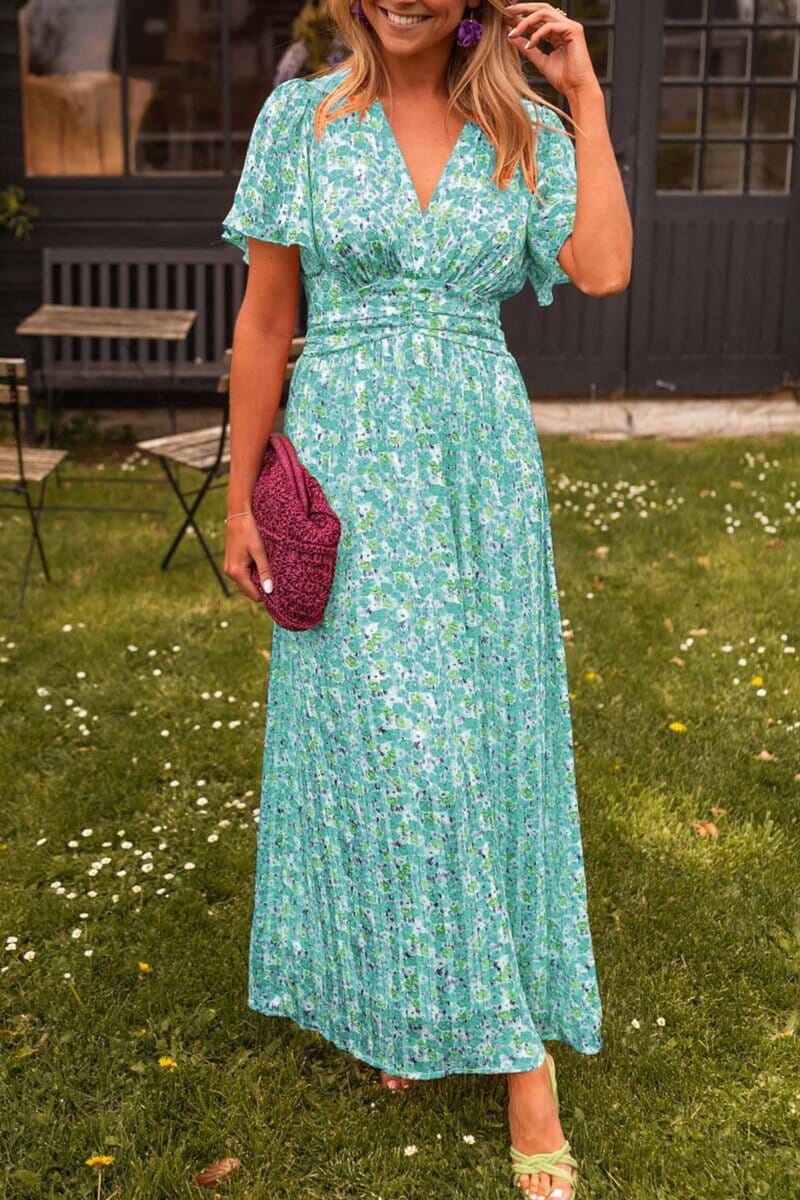 Sigrid™ | Chic Maxi Dress Featuring a Deep V-Neck
